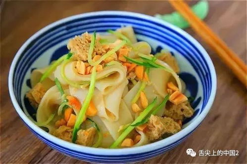 免洗面的凉皮家常做法,在家就可以吃到美味凉皮了