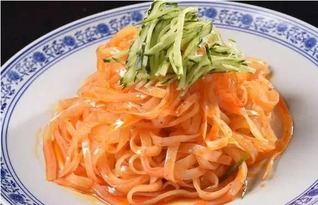 几个小招式让这家凉皮店一天卖两百多碗