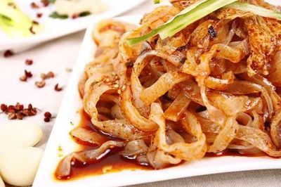 无凉皮,不夏天!好吃的凉皮都在陕西,就问你服不服!
