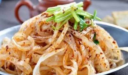 外国人票选中国美食TOP10 凉皮意外夺冠