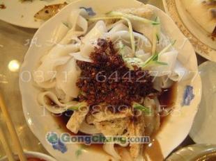 供应ML蒸汽凉皮机 以创新科技引领市场，助推传统美食产业蓬勃发展